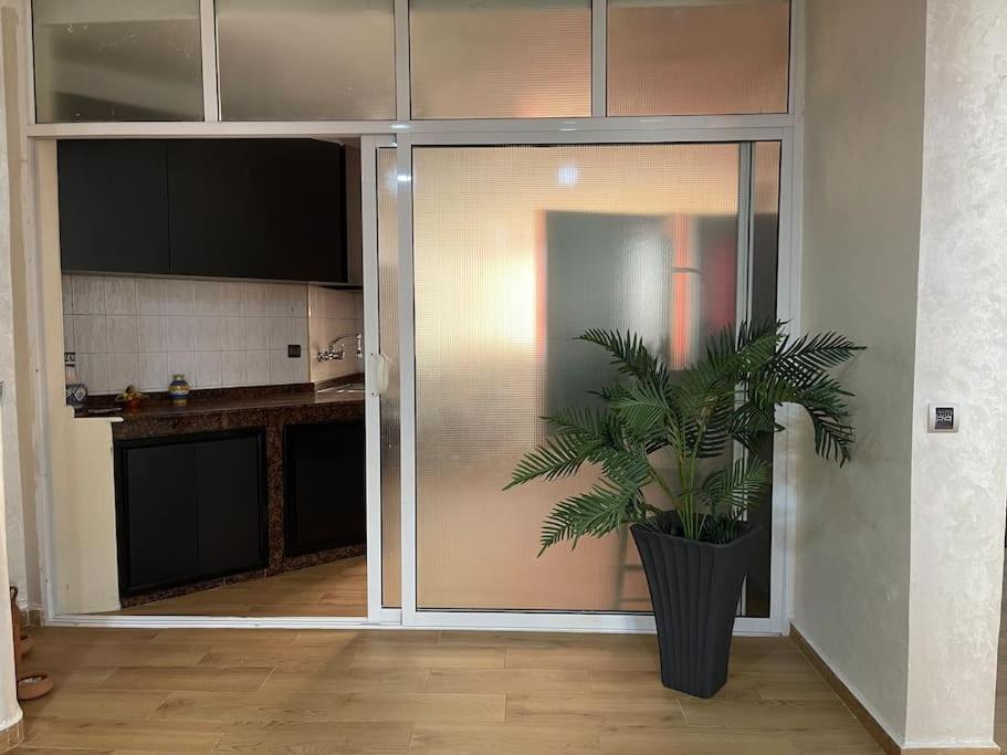Apartamento Moderne Bien Equipe Tânger